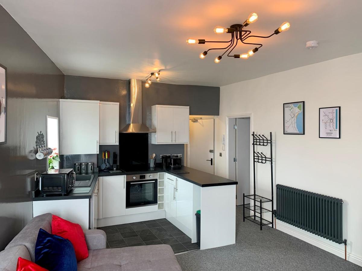 Apartment Lighthouse View: Seaside Retreat With Sky Tv And Free Parking Scarborough