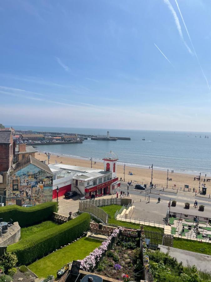 Apartment Lighthouse View: Seaside Retreat With Sky Tv And Free Parking *